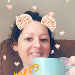 Meet your Posher, Cara